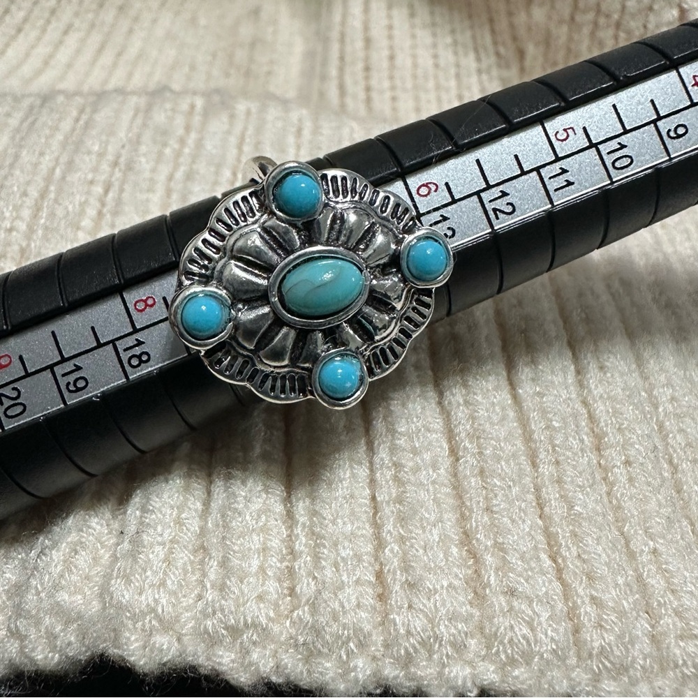 Western Turquoise silver ring - Picture 3 of 3